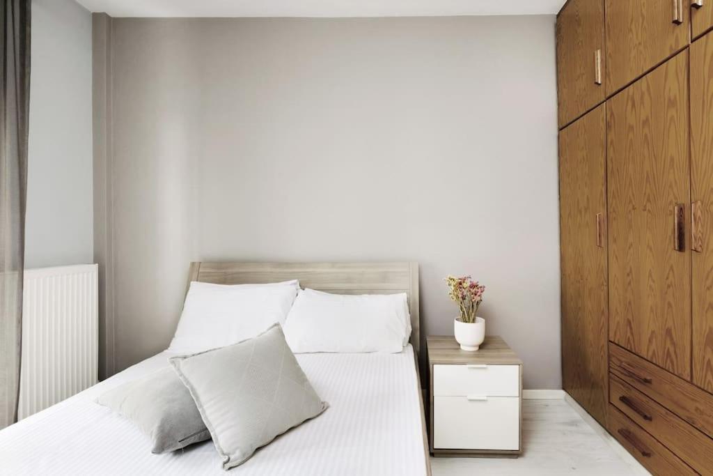 Casa Navarino - Premium Apartment In The City Centre Szaloniki Kültér fotó
