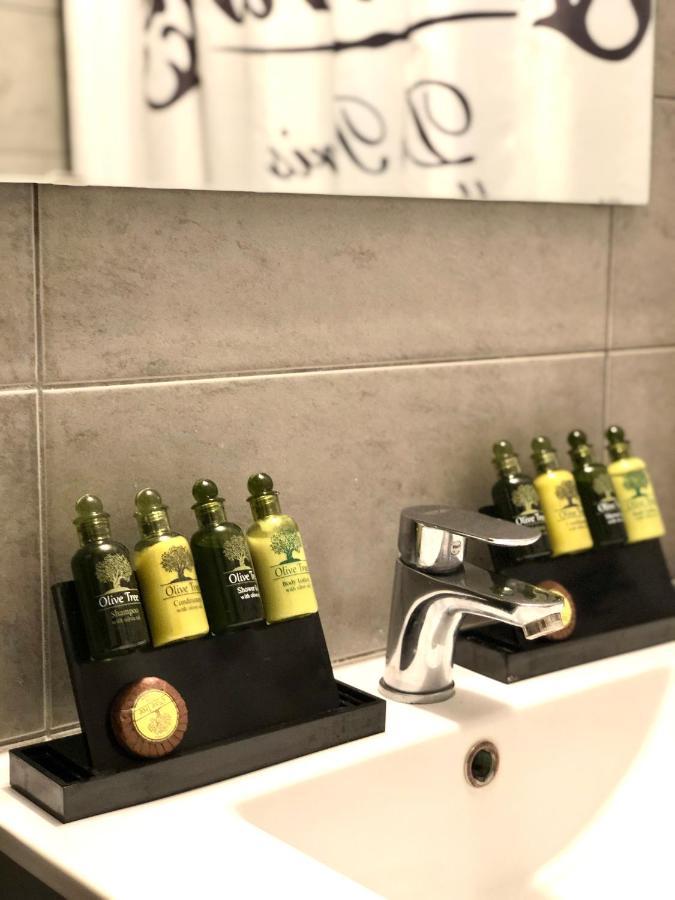 Casa Navarino - Premium Apartment In The City Centre Szaloniki Kültér fotó